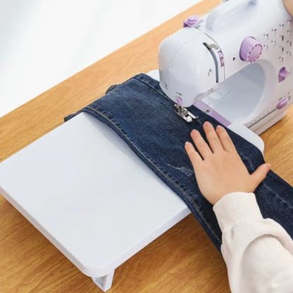 Maquina De Coser 12 Puntadas con Soporte